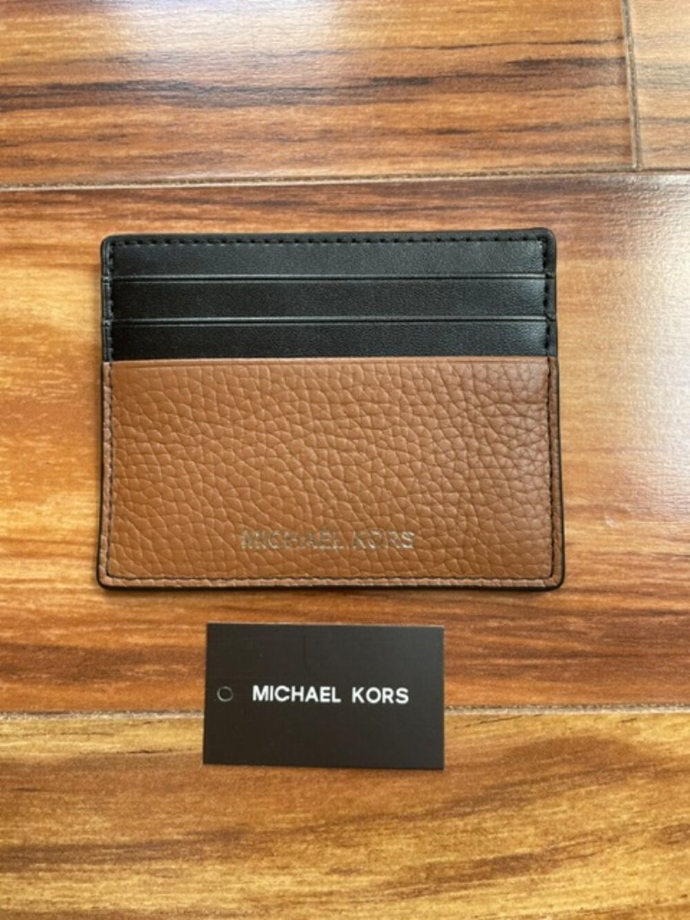 Michael Kors Unisex 7 Slots Cooper Tall Credit Card Case Wallet